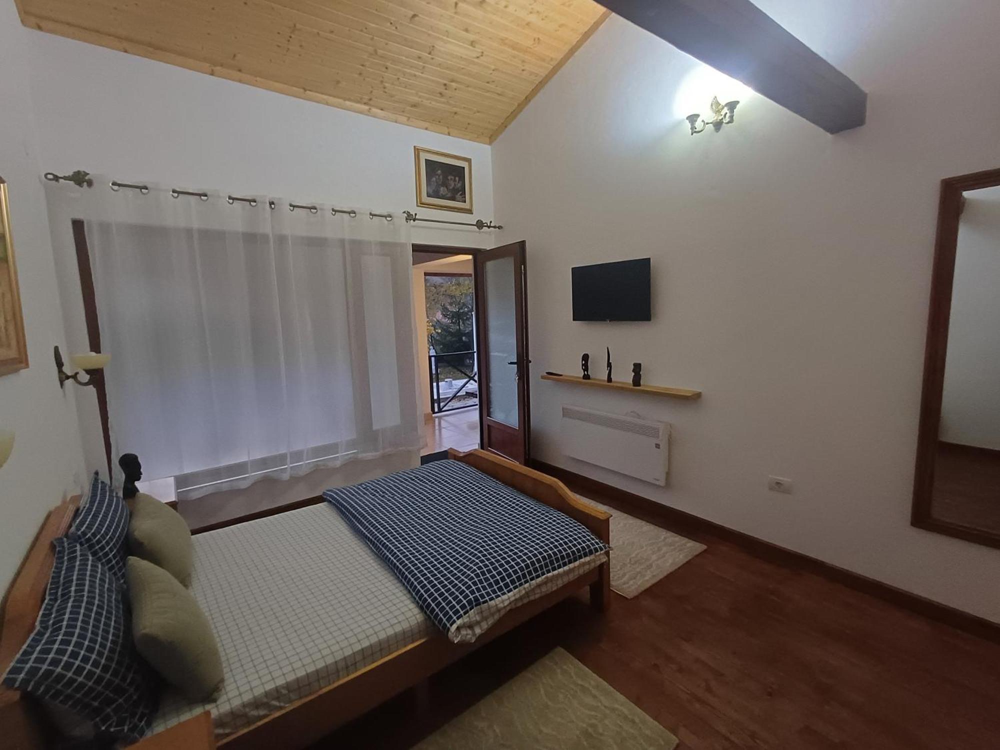 Casa Romana Ieşelniţa Extérieur photo